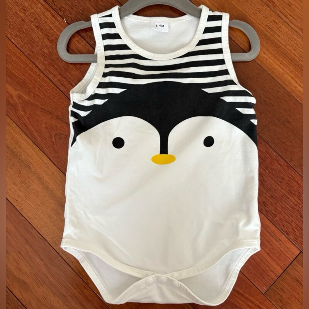 🐧 Black and White Penguin Bodysuit
